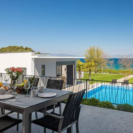 Villa Hadrie Luxury And Rova C *