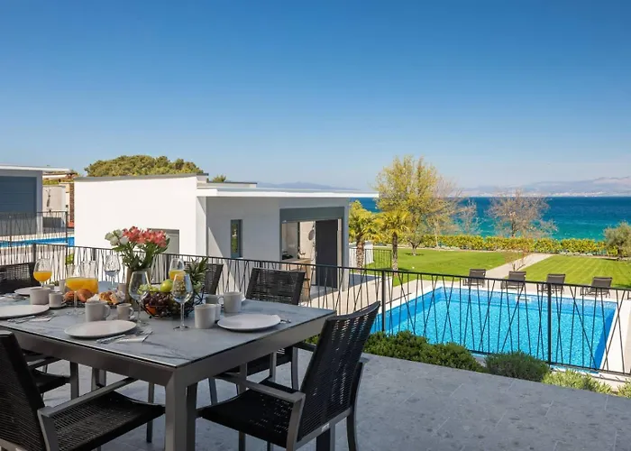 빌라 Hadrie Luxury And Rova C *